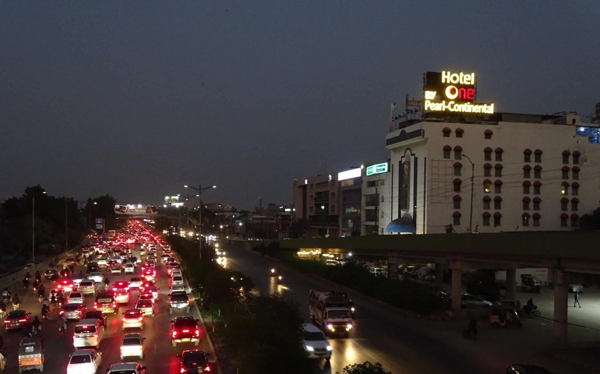 Hotel One Karachi Extérieur photo